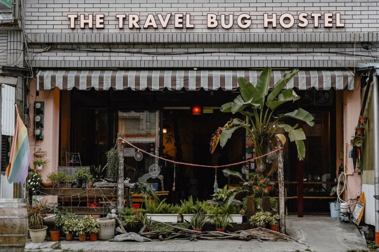 Dulan The Travel Bug Bistro Inn Donghe Exterior foto